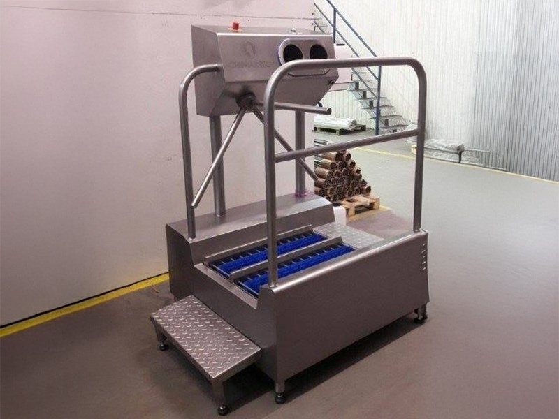 Chemax-Tech — niezawodne śluzy sanitarne